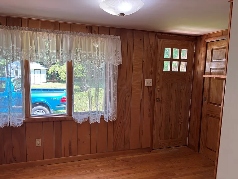 8 W Jarrettsville Rd — Photo 28