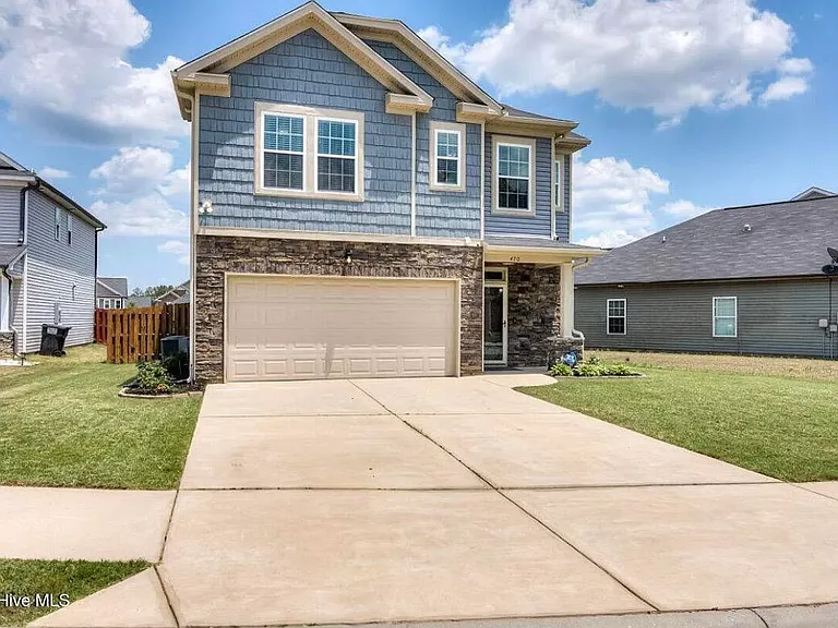 470 Brantley Cove Cir — Photo 2