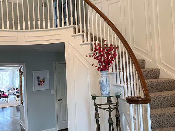 3rd image of 6 Pepper Creek Dr
