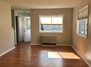 R2 Grandview Dr #R2, South Burlington, VT 05403