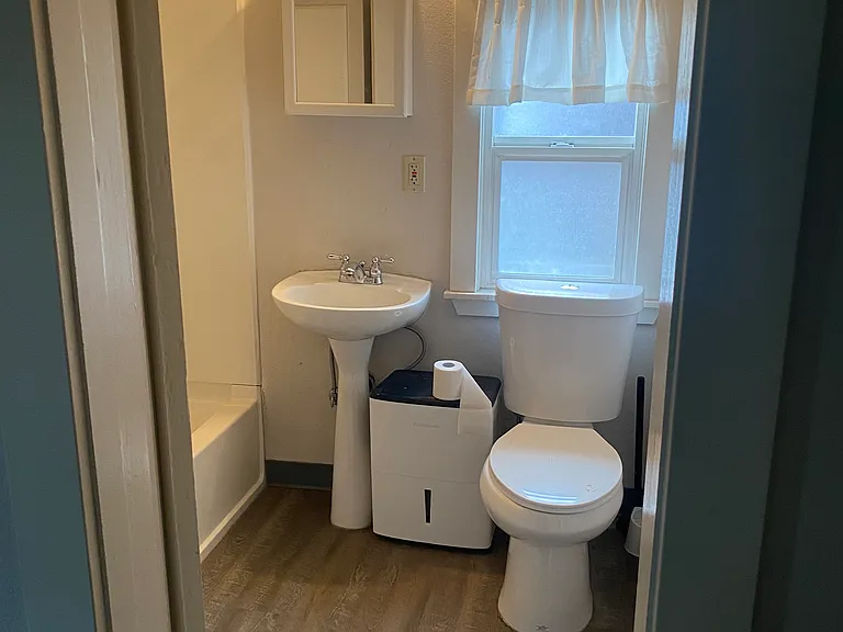 1008 SE 22nd Ave — Photo 5