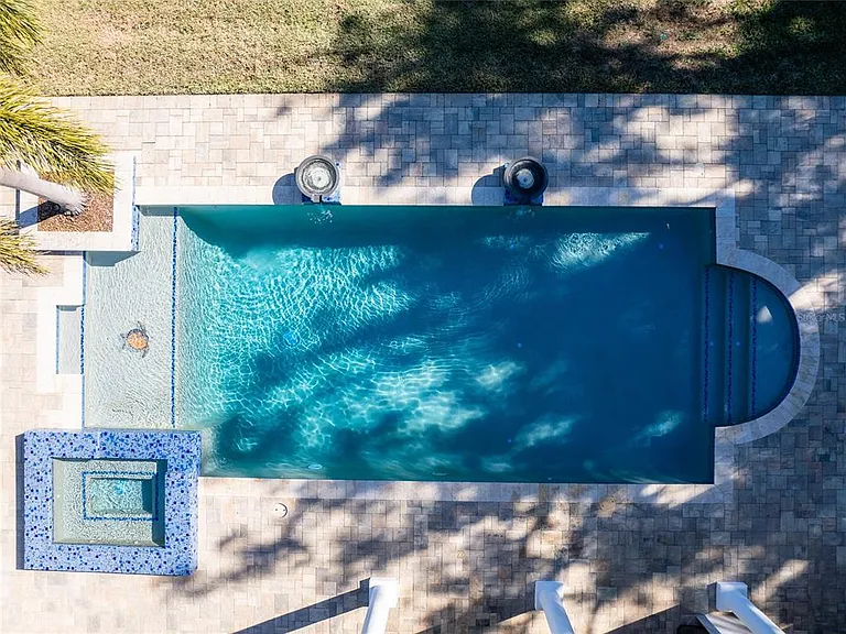 2041 Lake Fischer Cove Ln — Photo 40