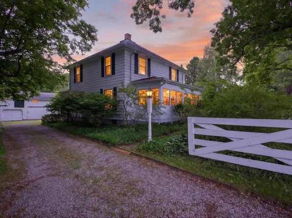 1123 N Clark St, Albion, MI 49224