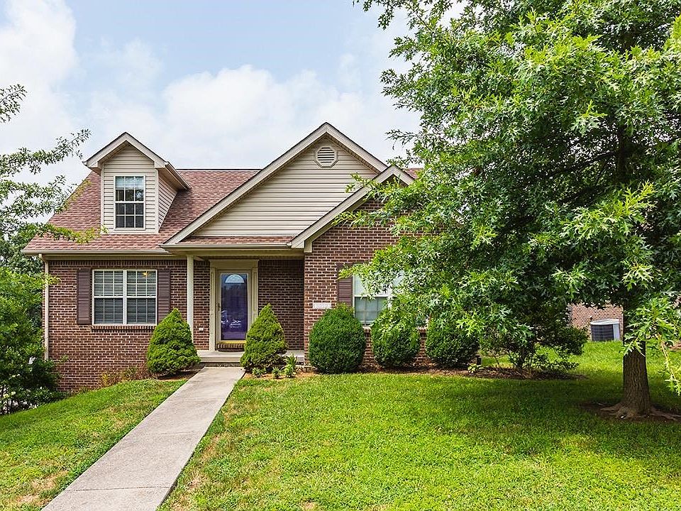 1st image of 3012 Emily Ct