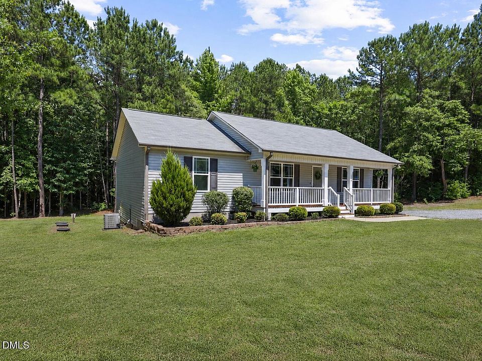 1st image of 328 Barewood Dr
