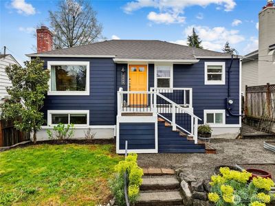 3844 30th Avenue W, Seattle, WA, 98199