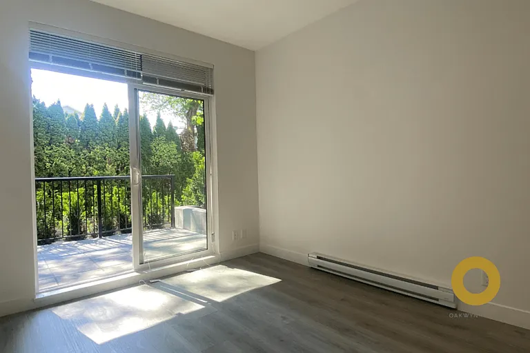 700 Clarke Rd #203 — Photo 6