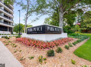 2660 Peachtree Rd NW APT 13F, Atlanta, GA 30305