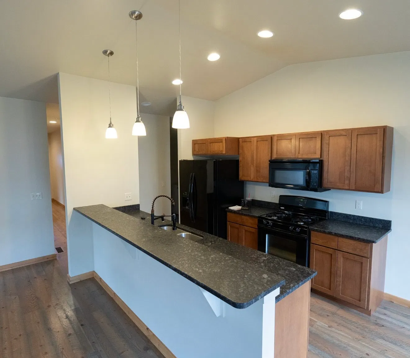 20 Voyager Ln — Photo 3