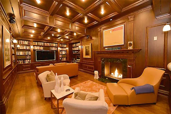 Sold by Prime Manhattan | media 5