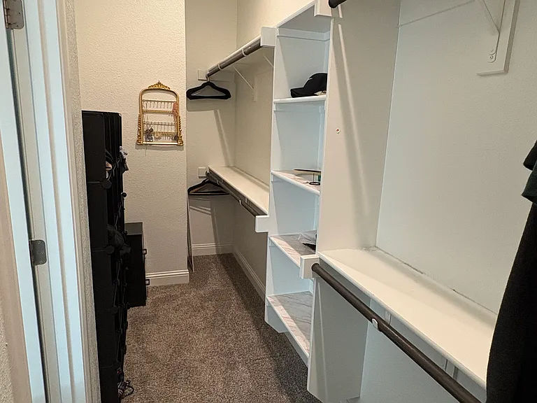 1031 Pitch Pine St — Photo 13