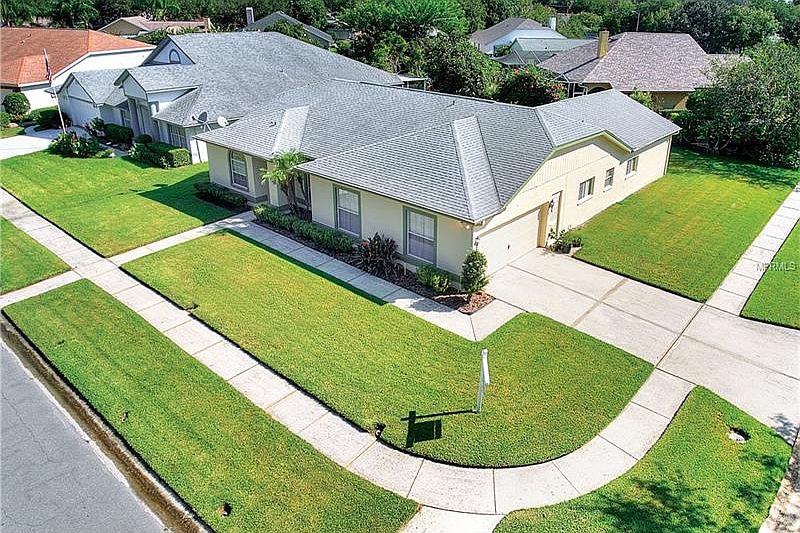 1st image of 9434 Bluebird Dr