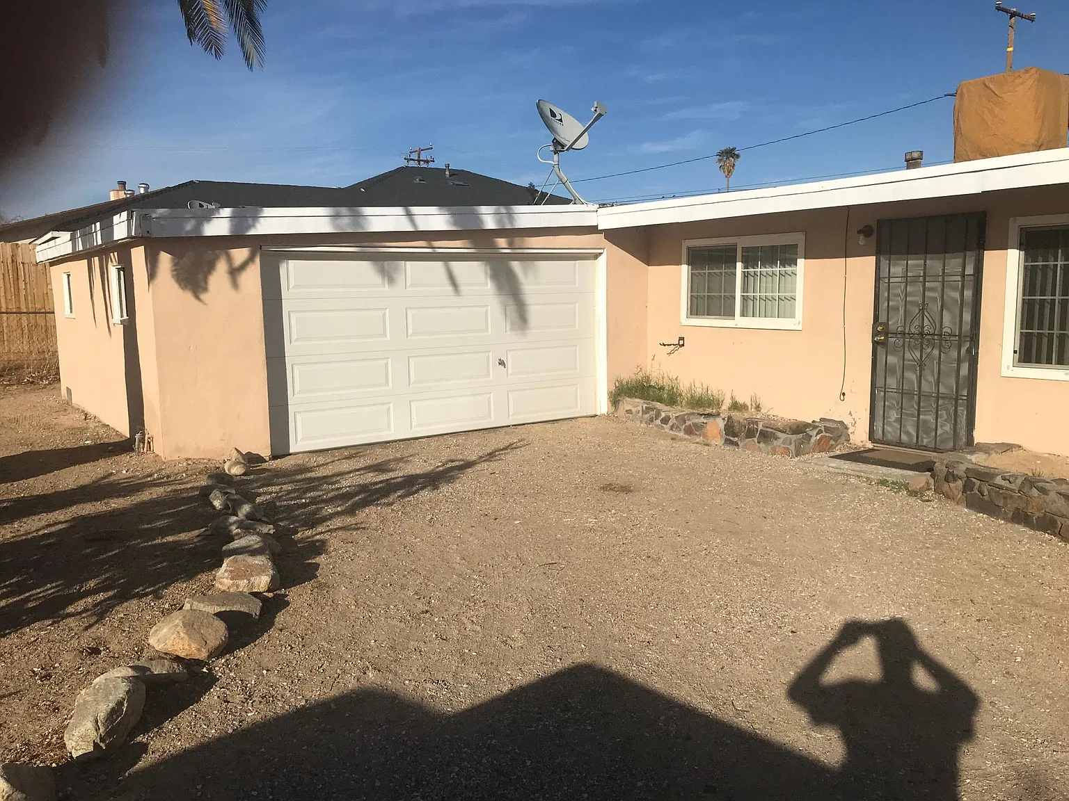 3 bed, 1.5 bath, 1200 sqft, $1,800 — Photo 1