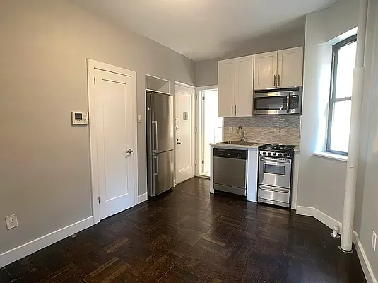 Rented by Tourma Realty LLC | media 1