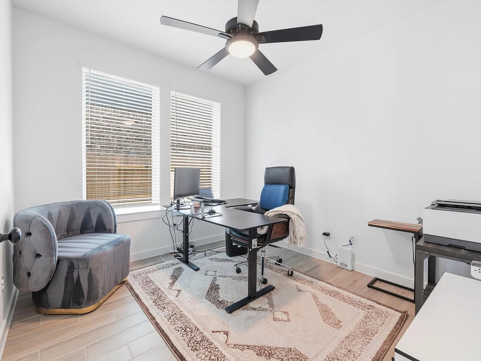 4 bed, 3.0 bath, 2259 sqft, $2,850 — Photo 4