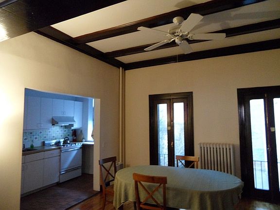5th image of 165 Clinton St #1