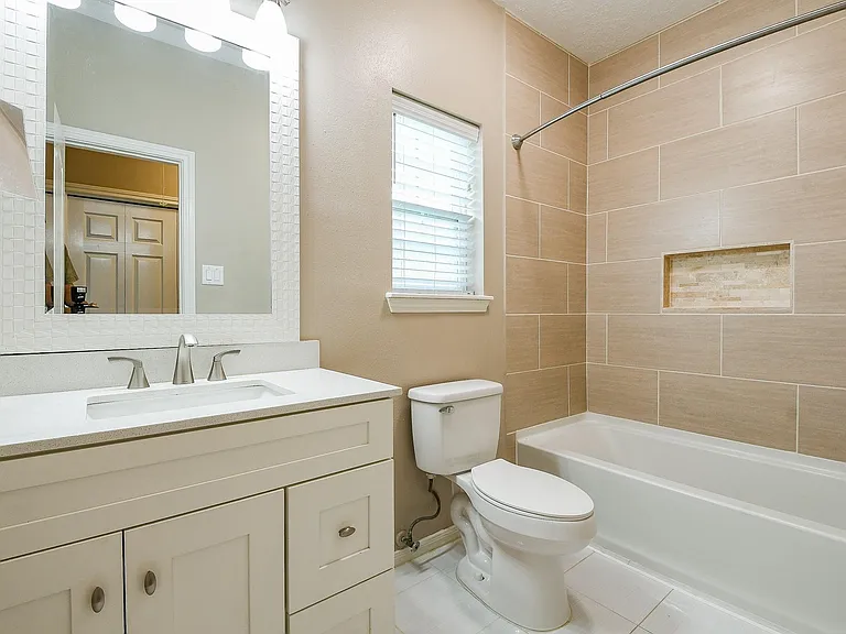 21818 Windsor Castle Dr — Photo 29