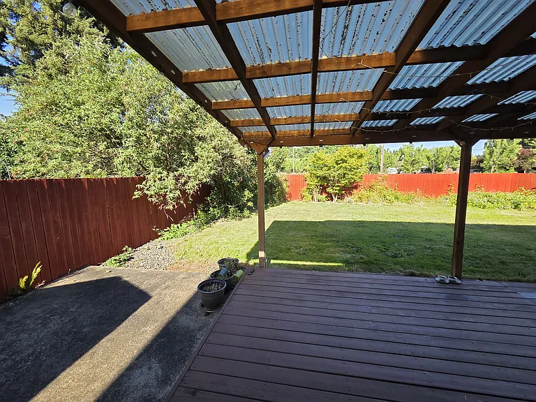 10101 NE 55th Ave — Photo 24