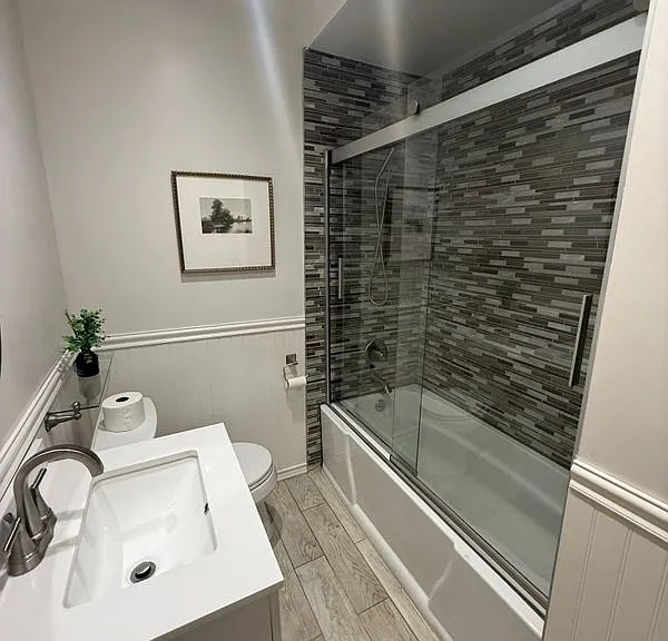 69 Bank St #1 — Photo 21