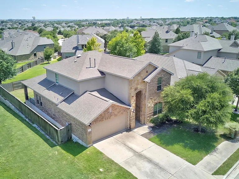 4601 Chestnut Meadows Bnd — Photo 35