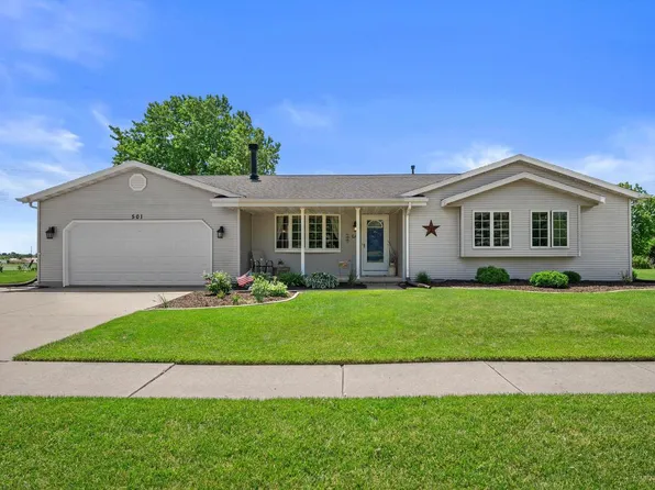 501 Davis STREET, Elkhorn, WI 53121