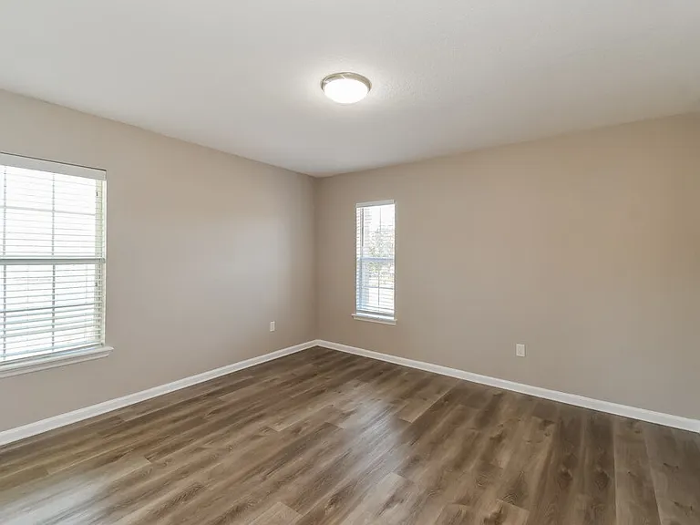 75047 Brookwood Dr — Photo 14