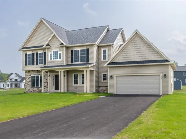 20 Giovanni Ln, Hilton, NY 14468