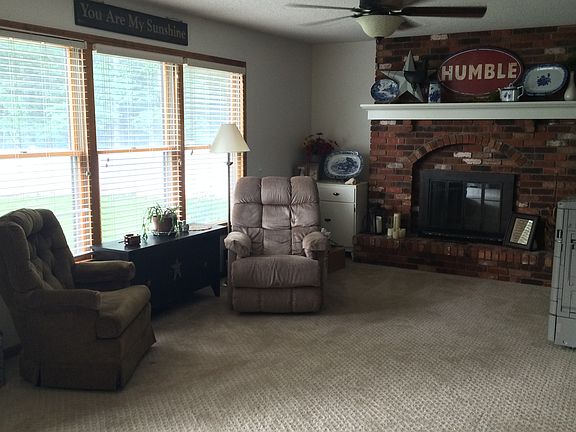 2 brick fireplaces to enjoy