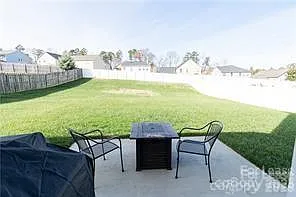 10517 Donahue Dr — Photo 29