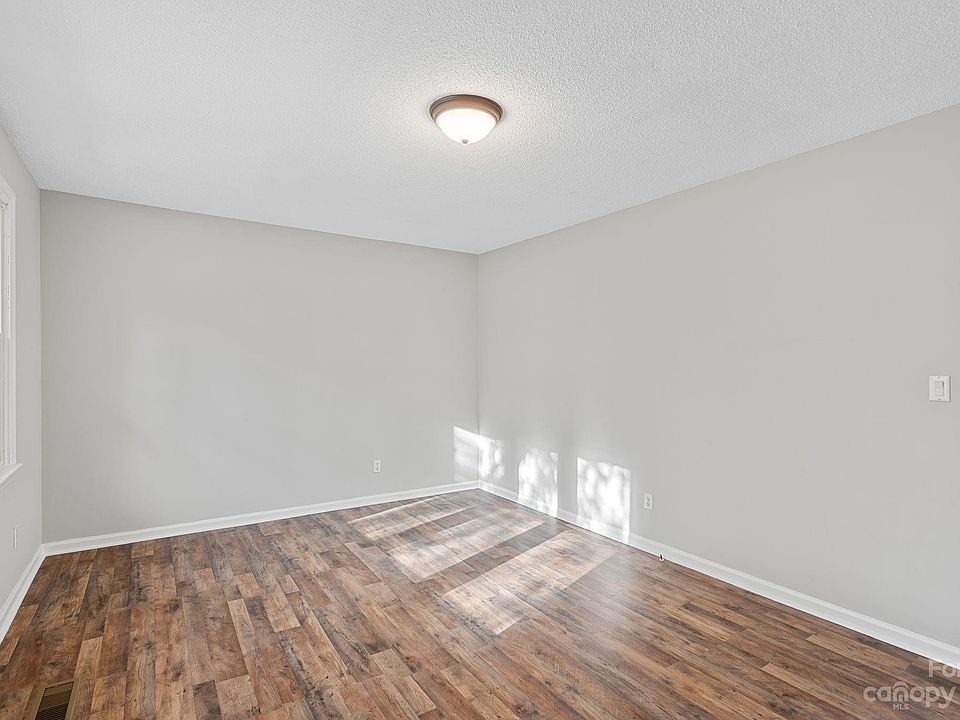 572 Brumley Rd, Mooresville, NC 28115 Zillow