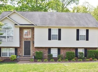 1916 Streamfield Ct, Antioch, TN 37013