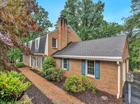 5206 Hawkbill Cir, Roanoke, VA 24018