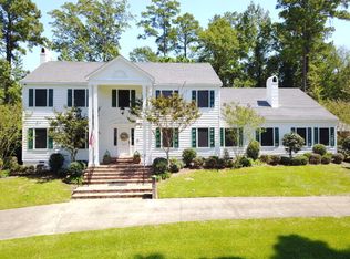 2429 Ridgewood Dr, Laurel, MS 39440