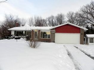 12N371 Westview St, Elgin, IL 60124