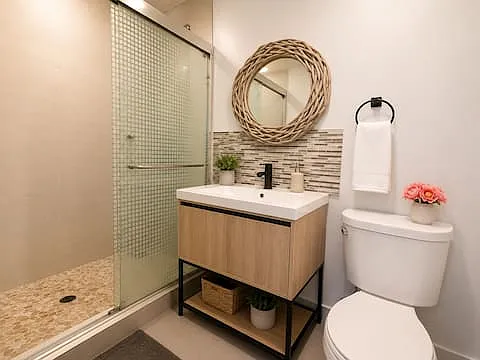 8016 Willis Ave — Photo 3