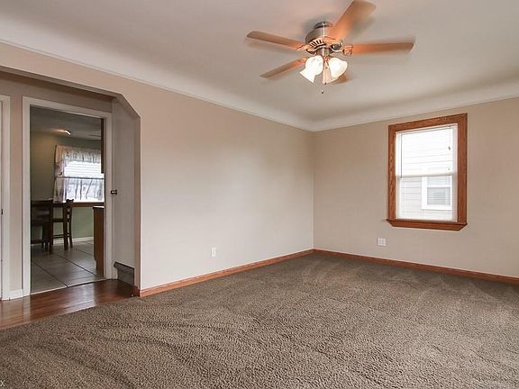5th image of 15782 Hummel Rd