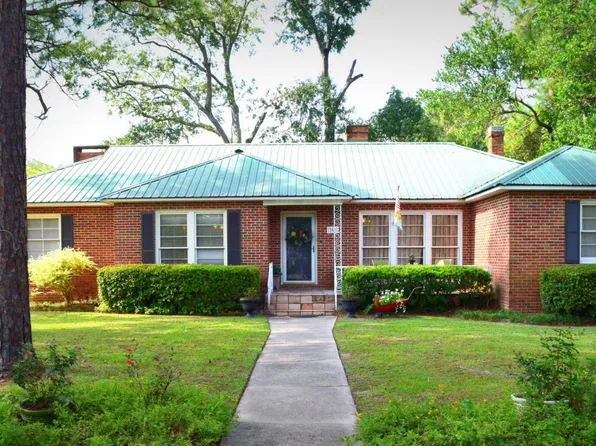 301 E Pennsylvania Ave, Bonifay, FL 32425