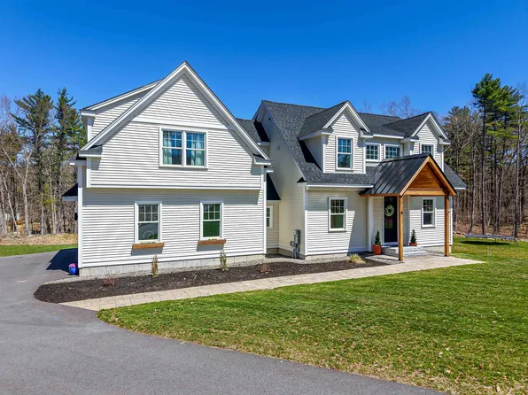 4 West Shore Park Road, Kingston, NH 03848