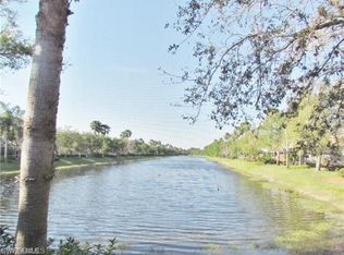 5545 Cove Cir, Naples, FL 34119