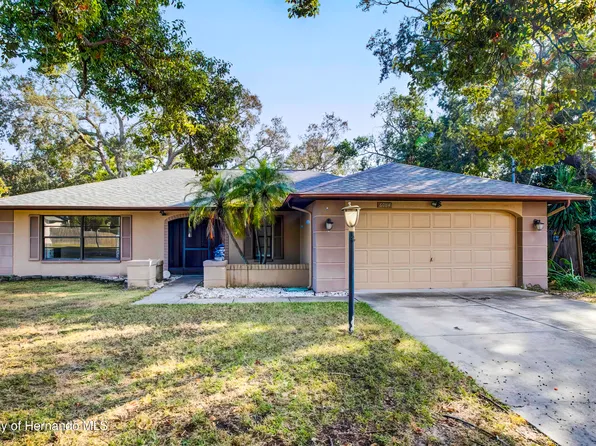 6084 Pinehurst Dr, Spring Hill, FL 34606