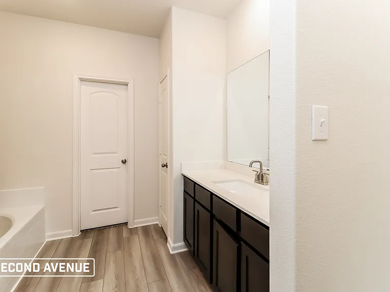 335 Condie Russell Ave — Photo 9