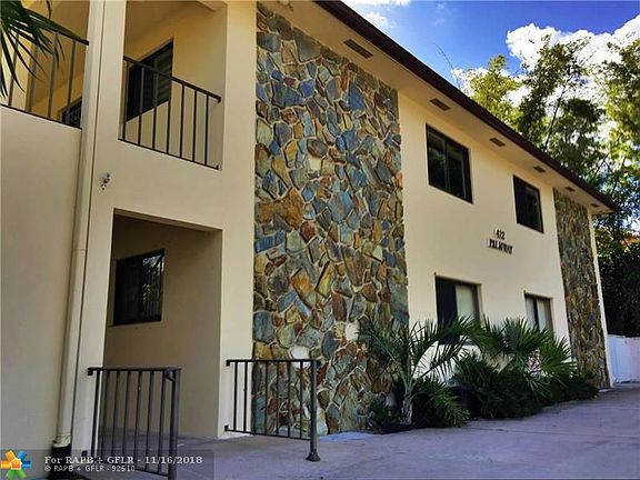 3rd image of 412 S Palmway APT 5