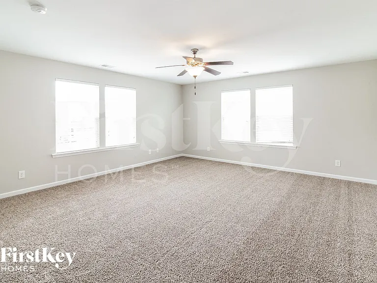 106 Yaupon Holly Cir — Photo 8