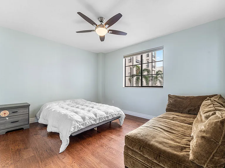 233 S Federal Hwy #308 — Photo 11