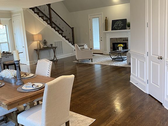 4th image of 200 Karen Dr