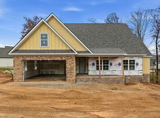 12390 Nee Cee Dr, Soddy Daisy, TN 37379