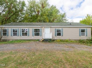 185B Brookwood Rd, Waterford, NY 12188