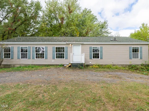 185B Brookwood Road, Waterford, NY 12188