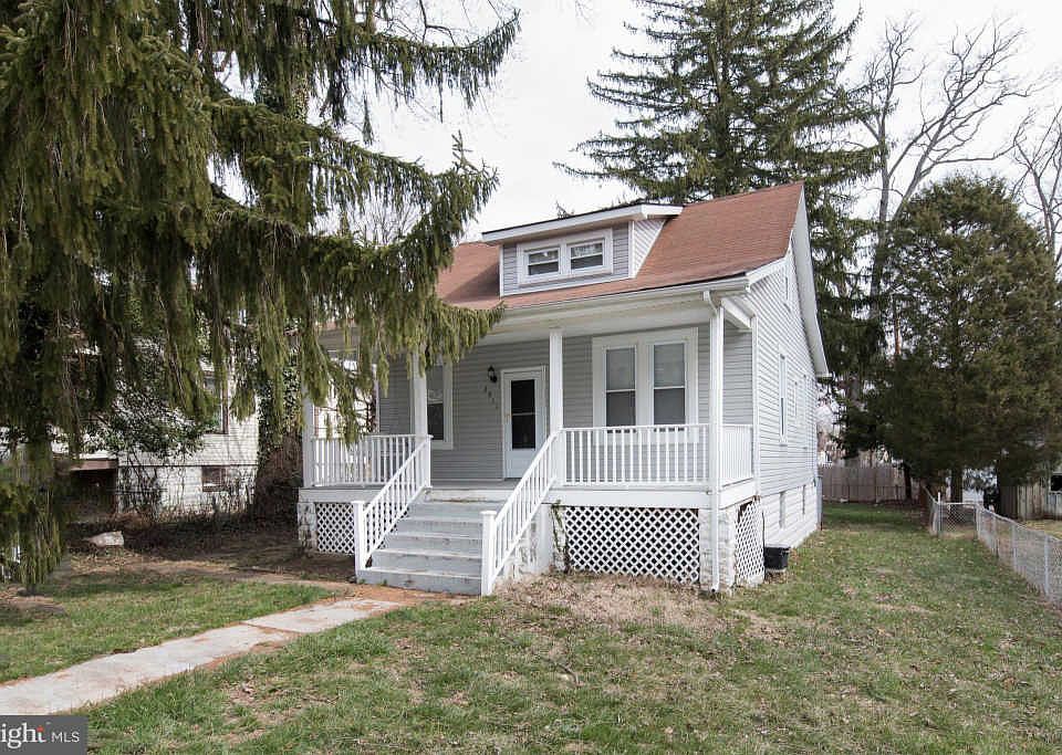1st image of 2911 Oak Hill Ave
