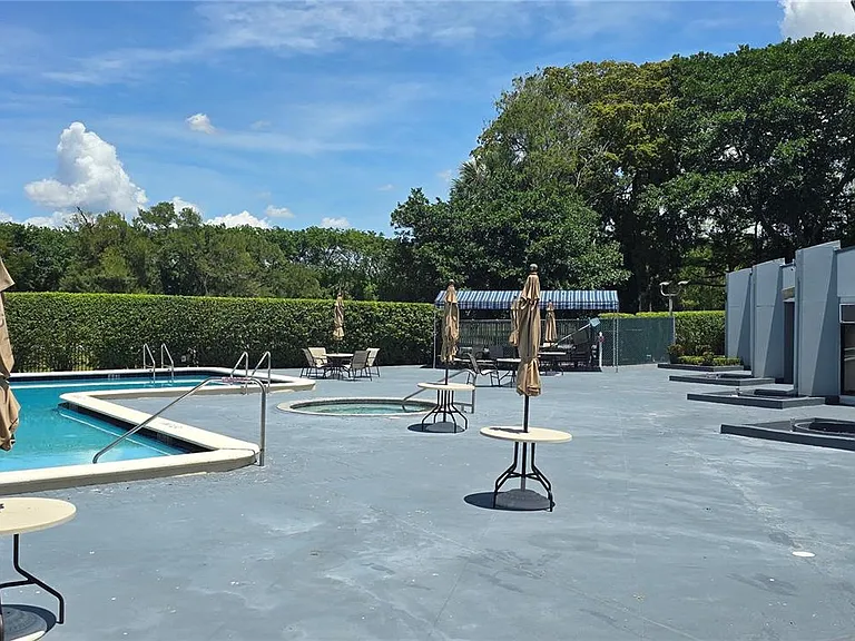 8310 Sands Point Blvd #L110 — Photo 26